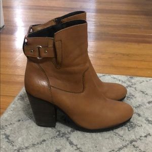 Steve Madden Skippy Boot Sz 8